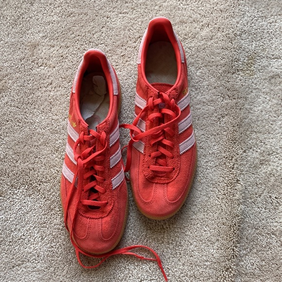 Adidas Handball Spezial Bright Red / Clear Pink / Gum - Picture 2 of 5